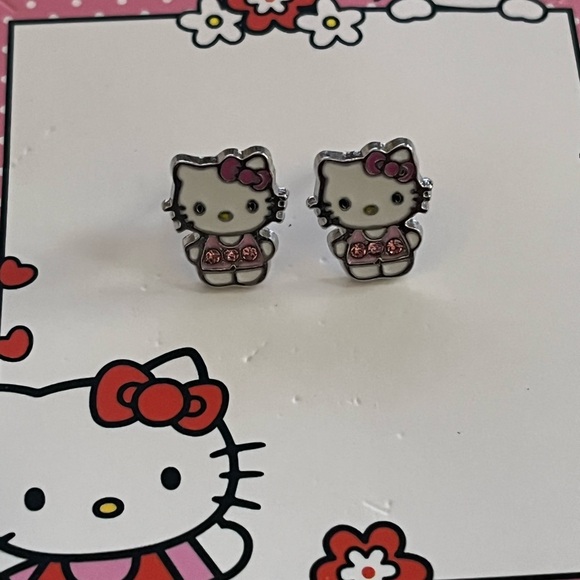 Silver tone hello kitty stud  Earrings - Picture 3 of 7